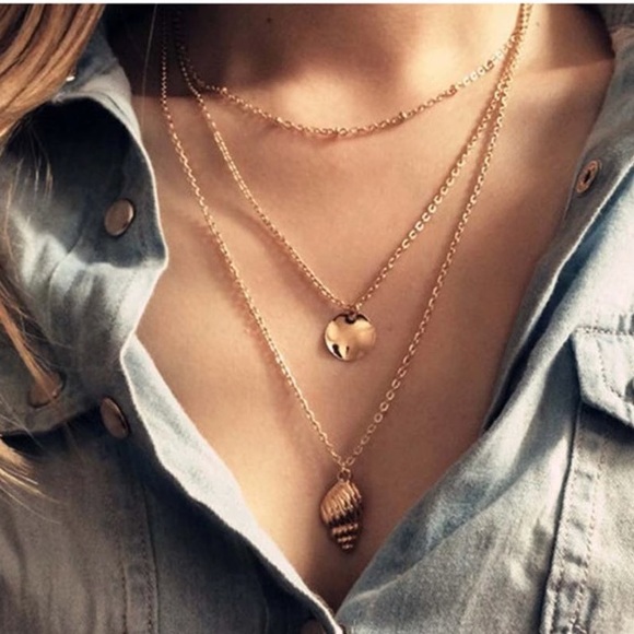 Jewelry - Gold Shell Triple Chain Layered Necklace